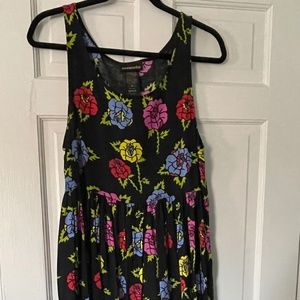 NWOT Nooworks Naomi Roses Medium